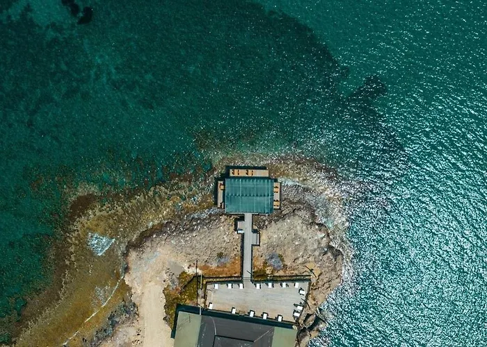 Zambak Village & Restaurant Superb Seafront Location ! Maison d'hôtes Agios Georgios (Girne)