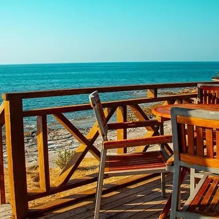 Zambak Village & Restaurant Superb Seafront Location ! *