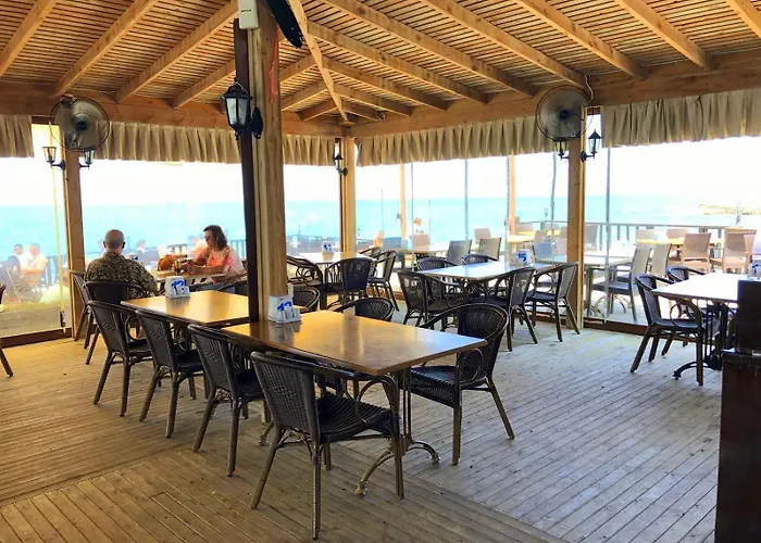 Penzion Zambak Village & Restaurant Superb Seafront Location ! 3*