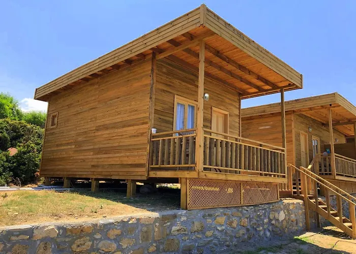 Zambak Village & Restaurant Superb Seafront Location ! Gasthof 3*