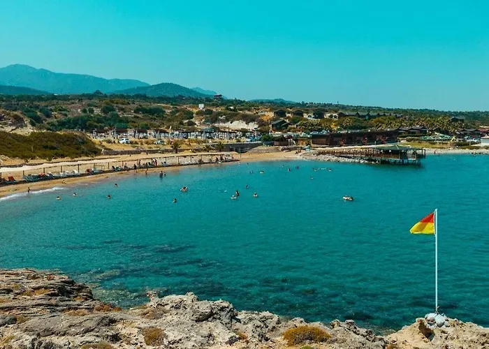 Zambak Village & Restaurant Superb Seafront Location ! 3*