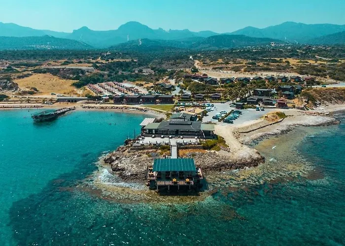 Zambak Village & Restaurant Superb Seafront Location ! Agios Georgios (Girne)