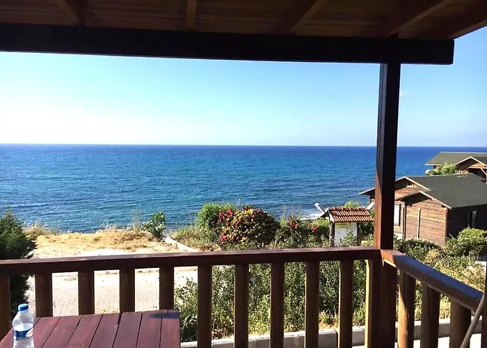 Gasthof Zambak Village & Restaurant Superb Seafront Location !