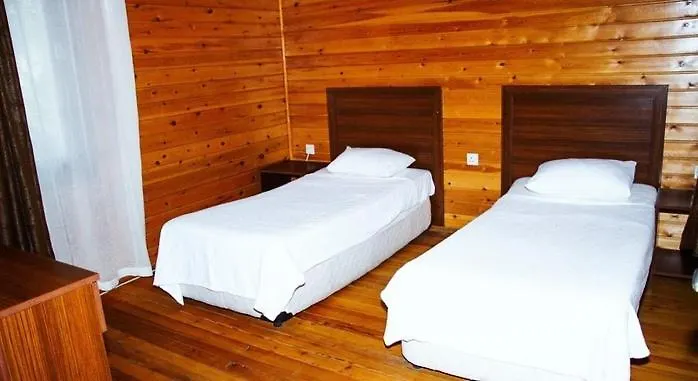 Gasthof Zambak Village & Restaurant Superb Seafront Location !