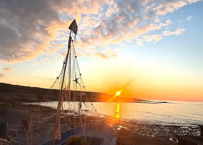 Zambak Village & Restaurant Superb Seafront Location ! Agios Georgios (Girne)