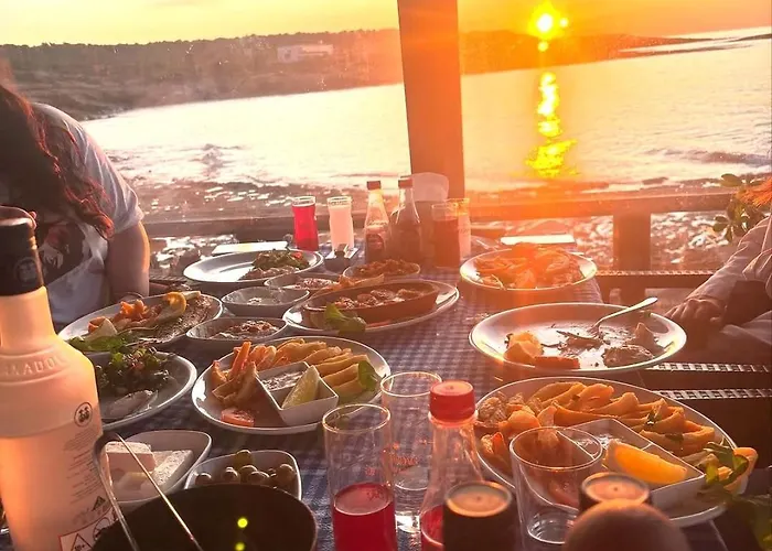 Zambak Village & Restaurant Superb Seafront Location ! Gasthof